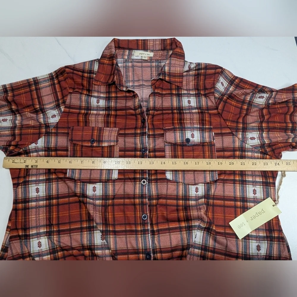 Paper + Tee Red/BlacK Plaid Flannel Shirt Tie Front 3/4 Roll-Tab Sleeve, Size 2X - Picture 6 of 11
